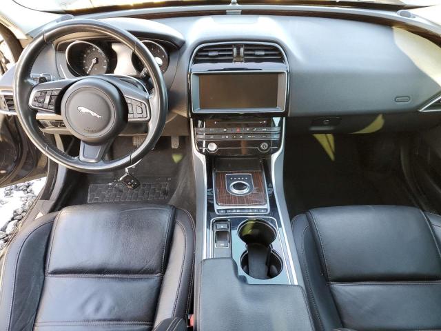Photo 8 from auction – 2017 JAGUAR XE PRESTIG with VIN SAJAK4BV4HA952005