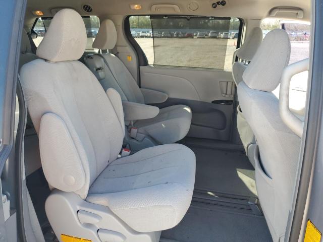 Photo 11 from auction – 2012 TOYOTA SIENNA LE with VIN 5TDKK3DC8CS224093