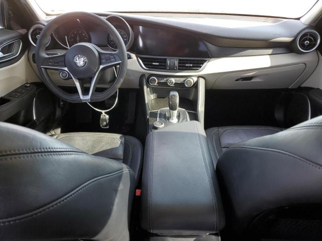 Photo 8 from auction – 2018 ALFA ROMEO GIULIA with VIN ZARFAEBNXJ7565951