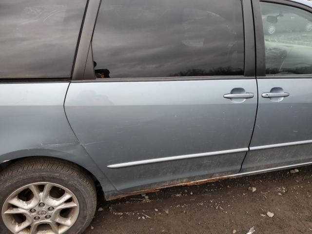 Photo 11 from auction – 2005 TOYOTA SIENNA LE with VIN 5TDBA23C35S054341