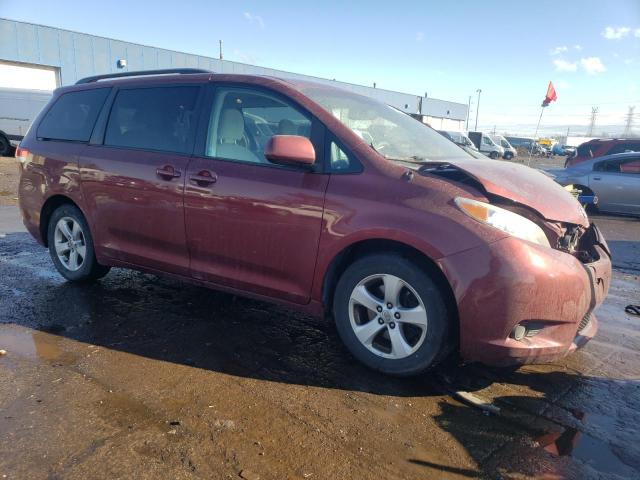 Photo 4 from auction – 2014 TOYOTA SIENNA LE with VIN 5TDKK3DC8ES440724