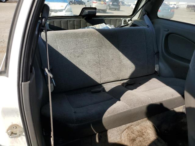 Photo 10 from auction – 2000 CHEVROLET METRO LSI with VIN 2C1MR2225Y6710674