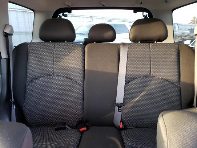 Photo 10 from auction – 2005 MAZDA TRIBUTE S with VIN 4F2CZ94185KM40893