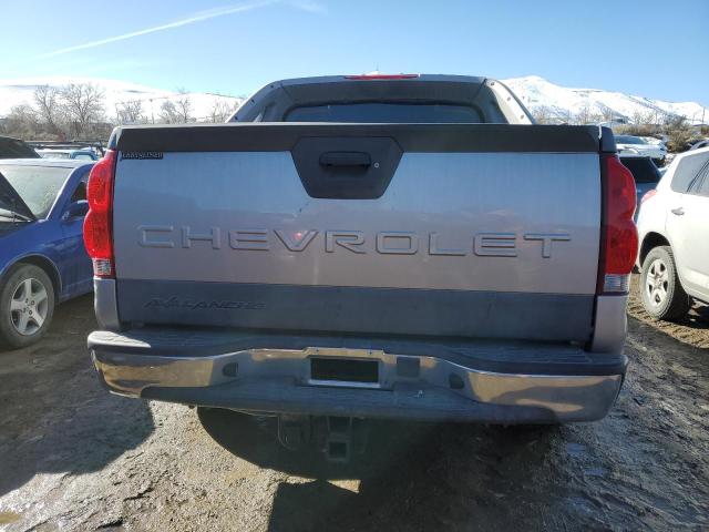 Photo 6 from auction – 2004 CHEVROLET AVALANCHE with VIN 3GNEK12T34G292488