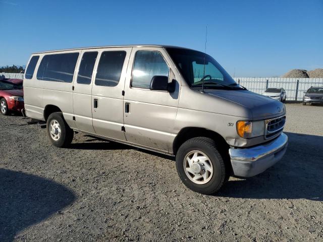 Photo 4 from auction – 2002 FORD ECONOLINE with VIN 1FBSS31L22HB51976