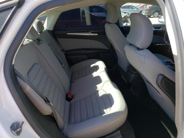 Photo 10 from auction – 2016 FORD FUSION S with VIN 3FA6P0G73GR290923