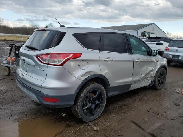 Photo 3 from auction – 2016 FORD ESCAPE SE with VIN 1FMCU0G9XGUB25205