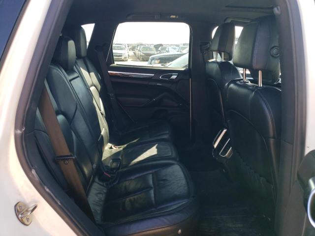 Photo 11 from auction – 2011 PORSCHE CAYENNE with VIN WP1AA2A26BLA04261