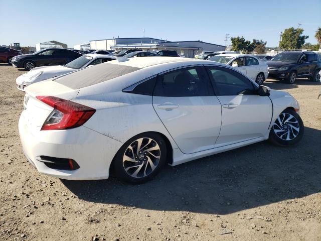 Photo 3 from auction – 2018 HONDA CIVIC EX with VIN 2HGFC2F80JH554776