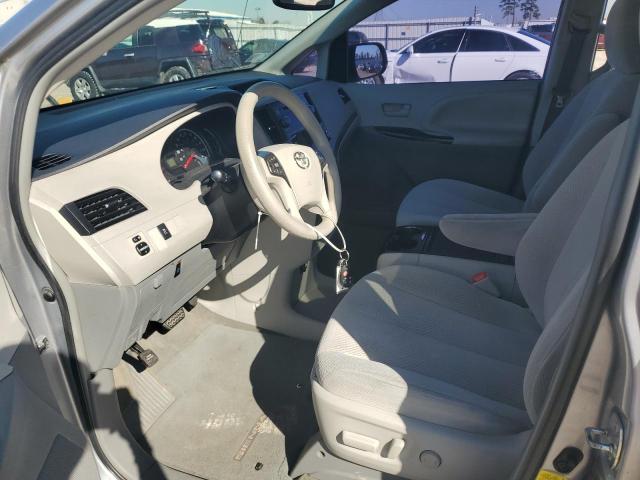 Photo 7 from auction – 2012 TOYOTA SIENNA LE with VIN 5TDKK3DC8CS224093