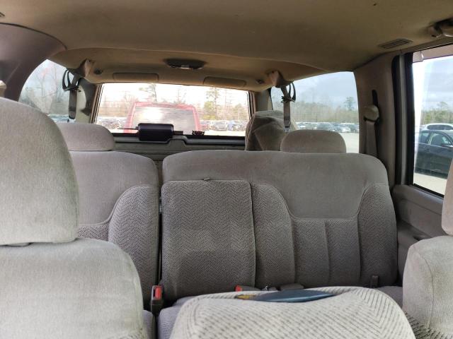 Photo 10 from auction – 1999 GMC SUBURBAN C with VIN 3GKEC16RXXG545397
