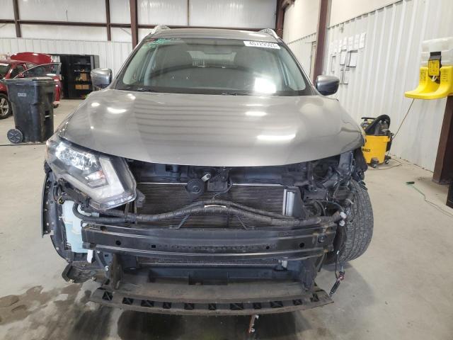 Photo 5 from auction – 2017 NISSAN ROGUE S with VIN KNMAT2MT2HP550962