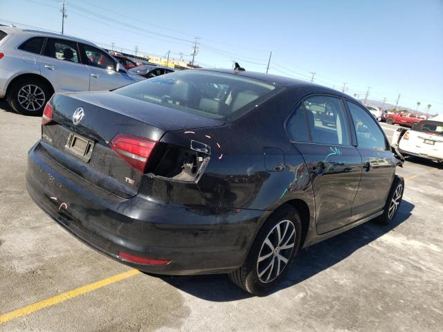 Photo 3 from auction – 2017 VOLKSWAGEN JETTA SE with VIN 3VWDB7AJ3HM291921