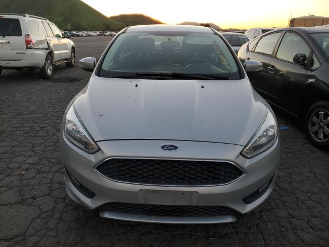 Photo 5 from auction – 2015 FORD FOCUS SE with VIN 1FADP3F26FL294153
