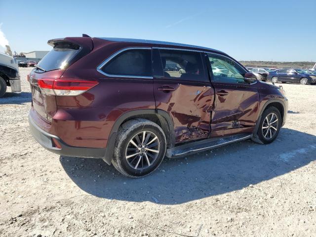 Photo 3 from auction – 2017 TOYOTA HIGHLANDER with VIN 5TDKZRFH2HS233158