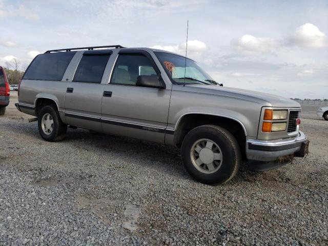 Photo 4 from auction – 1999 GMC SUBURBAN C with VIN 3GKEC16RXXG545397