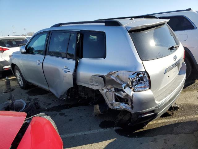 Photo 2 from auction – 2011 TOYOTA HIGHLANDER with VIN 5TDBK3EH9BS060085