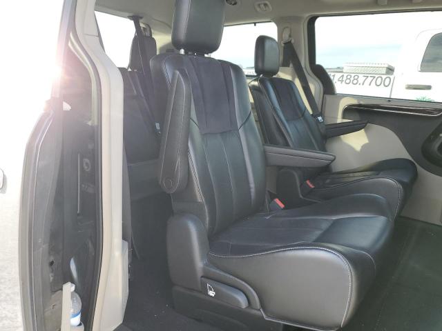 Photo 11 from auction – 2012 CHRYSLER TOWN & COU with VIN 2C4RC1GG4CR363340