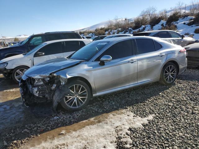 Photo 1 from auction – 2022 TOYOTA CAMRY XLE with VIN 4T1F31AK5NU577917