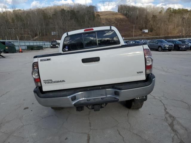Photo 6 from auction – 2015 TOYOTA TACOMA DOU with VIN 3TMLU4EN9FM205772