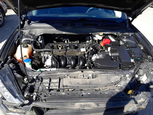 Photo 11 from auction – 2017 FORD FUSION SE with VIN 3FA6P0H71HR333896