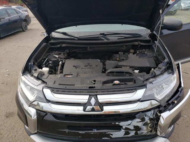 Photo 11 from auction – 2018 MITSUBISHI OUTLANDER with VIN JA4AD2A35JJ002703