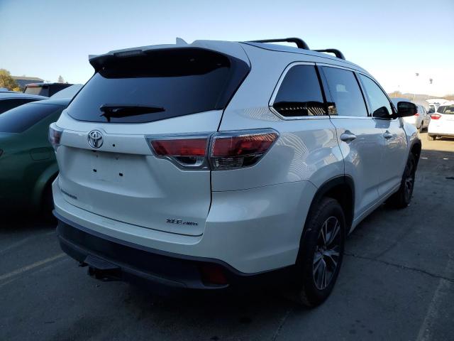 Photo 3 from auction – 2016 TOYOTA HIGHLANDER with VIN 5TDJKRFH1GS351085