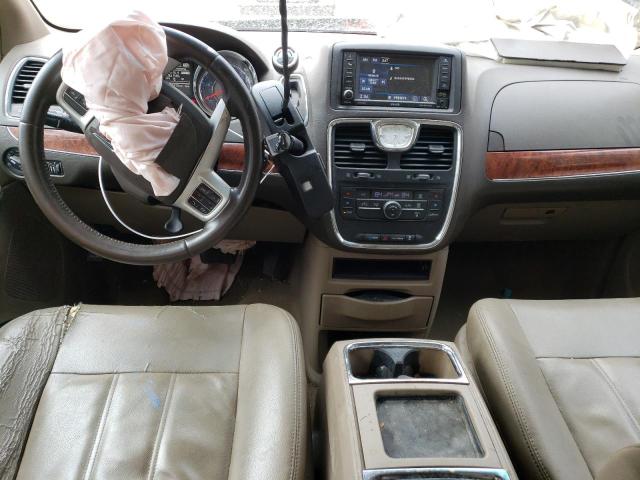 Photo 8 from auction – 2015 CHRYSLER TOWN & COU with VIN 2C4RC1BG6FR588970