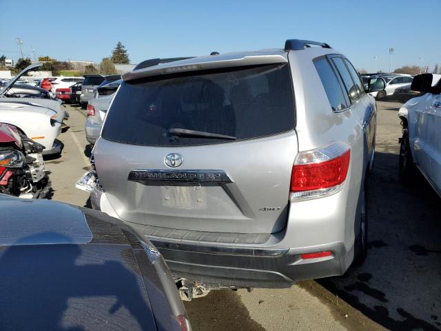 Photo 6 from auction – 2011 TOYOTA HIGHLANDER with VIN 5TDBK3EH9BS060085