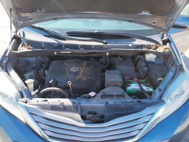 Photo 12 from auction – 2017 TOYOTA SIENNA XLE with VIN 5TDYZ3DC3HS777859