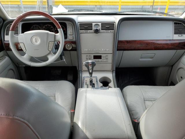 Photo 8 from auction – 2006 LINCOLN NAVIGATOR with VIN 5LMFU28566LJ26308