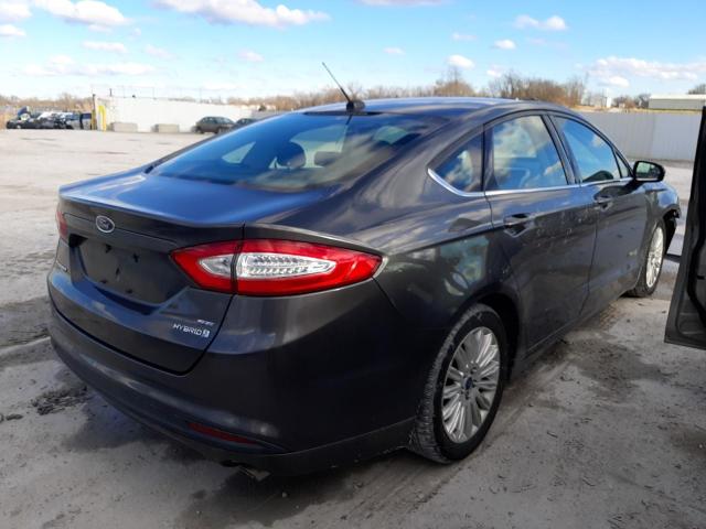 Photo 3 from auction – 2016 FORD FUSION SE with VIN 3FA6P0LU1GR403697
