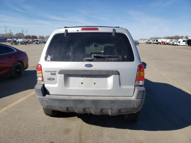 Photo 6 from auction – 2004 FORD ESCAPE XLT with VIN 1FMYU03174KB68610