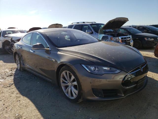 Photo 4 from auction – 2016 TESLA MODEL S with VIN 5YJSA1E19GF131453