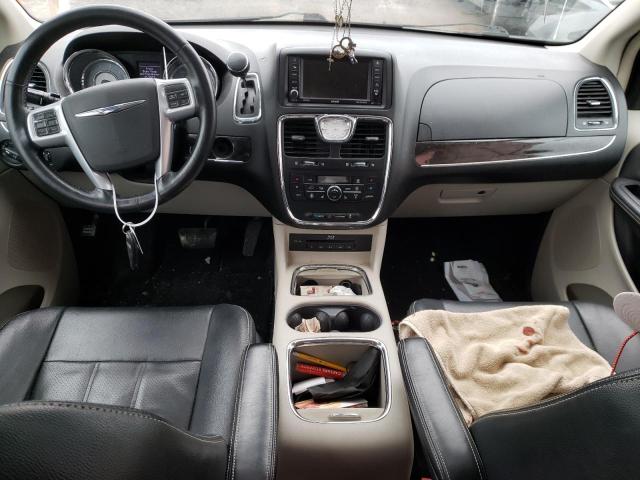 Photo 8 from auction – 2013 CHRYSLER TOWN & COU with VIN 2C4RC1CG0DR785578
