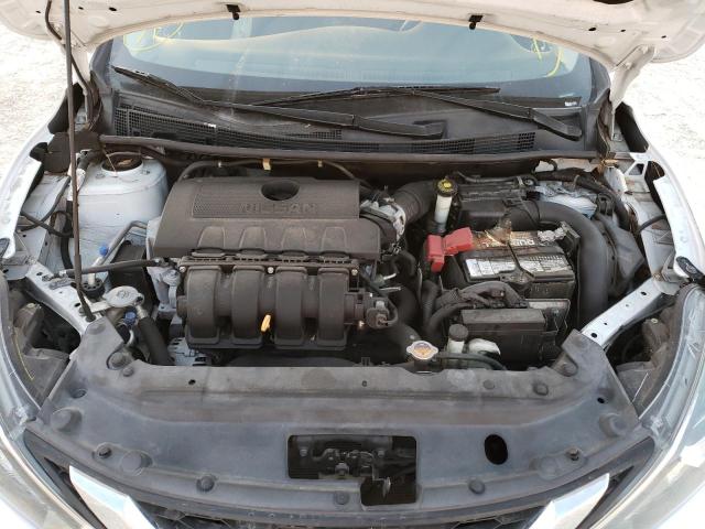 Photo 11 from auction – 2017 NISSAN SENTRA with VIN 3N1AB7AP1HY339910