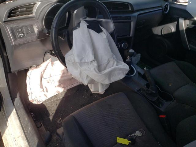 Photo 8 from auction – 2015 TOYOTA SCION TC with VIN JTKJF5C79FJ011549