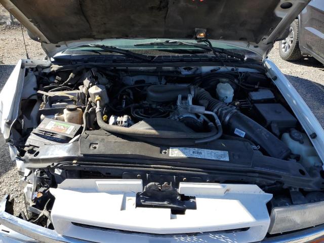 Photo 11 from auction – 2001 CHEVROLET BLAZER with VIN 1GNDT13W112173344
