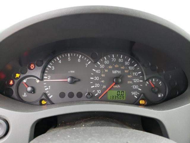 Photo 9 from auction – 2005 FORD FOCUS with VIN 1FAHP34N75W210711