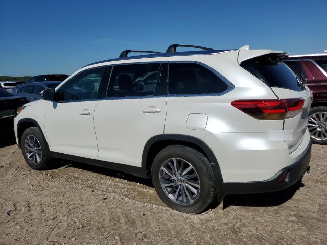 Photo 2 from auction – 2019 TOYOTA HIGHLANDER with VIN 5TDJZRFH1KS927634