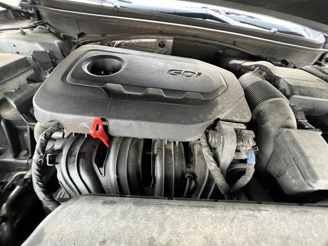 Photo 7 from auction – 2017 HYUNDAI SONATA SE with VIN 5NPE24AF9HH548121