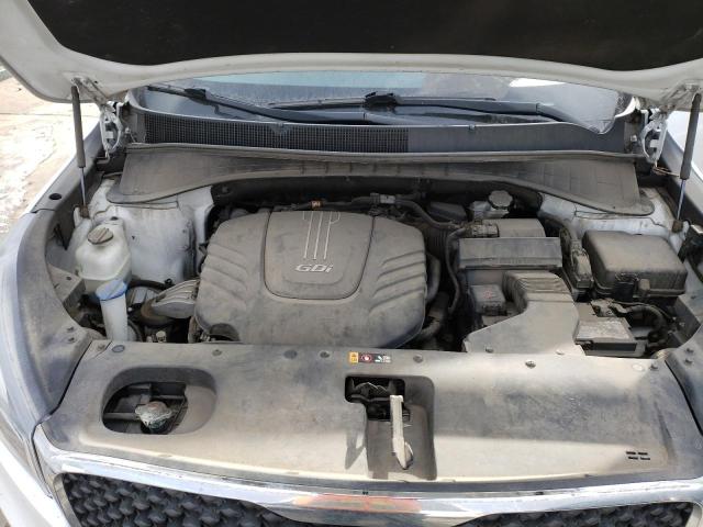 Photo 12 from auction – 2016 KIA SORENTO LX with VIN 5XYPGDA58GG080194