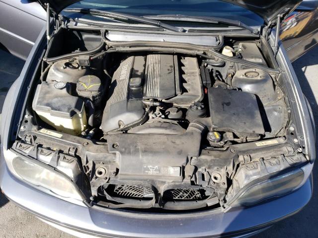 Photo 11 from auction – 2002 BMW 330 CI with VIN WBABS53452JU89245