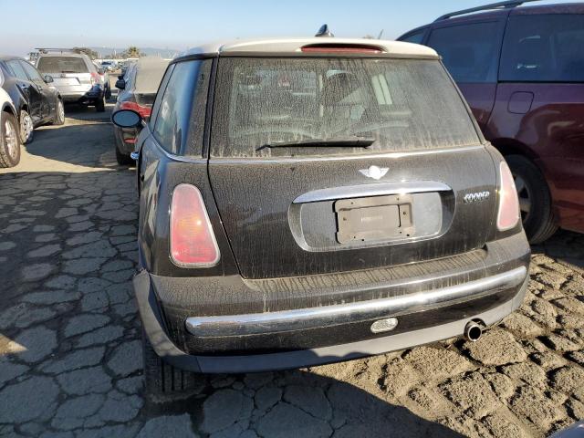 Photo 6 from auction – 2004 MINI COOPER with VIN WMWRC33444TJ59636