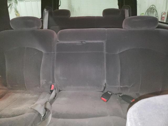 Photo 10 from auction – 2002 CHEVROLET SUBURBAN K with VIN 1GNFK16Z12J204083