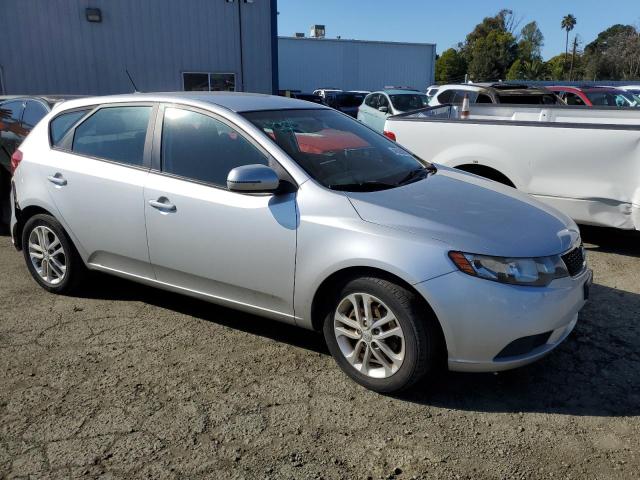 Photo 4 from auction – 2011 KIA FORTE EX with VIN KNAFU5A24B5333221