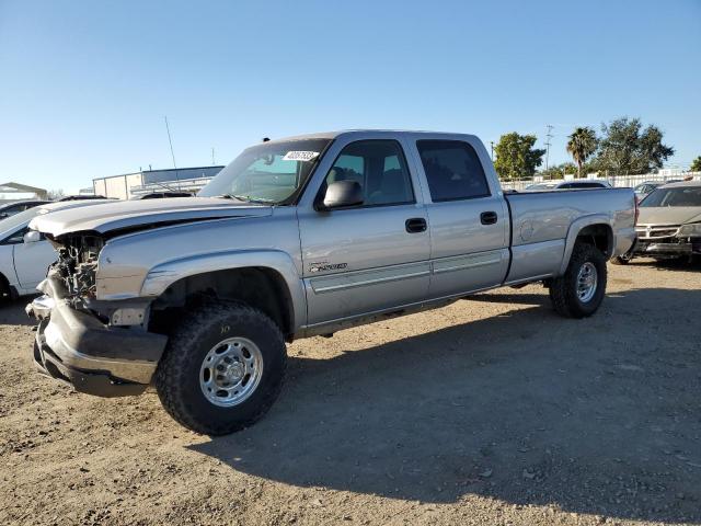 CHEVROLET SILVERADO 2004 with VIN 1GCHK23254F261911 - Photo from auction