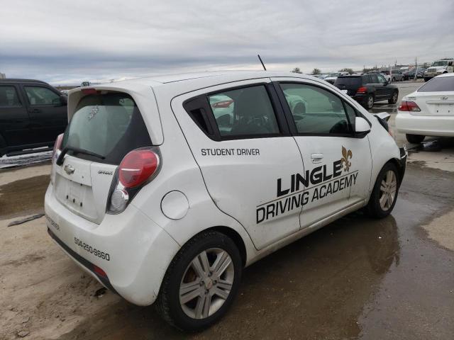 Photo 3 from auction – 2015 CHEVROLET SPARK 1LT with VIN KL8CD6S96FC792364