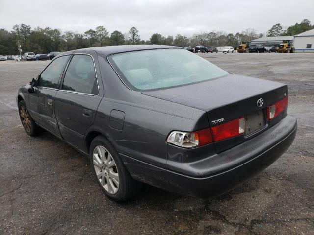 Photo 2 from auction – 2000 TOYOTA CAMRY CE with VIN 4T1BG22K5YU998614