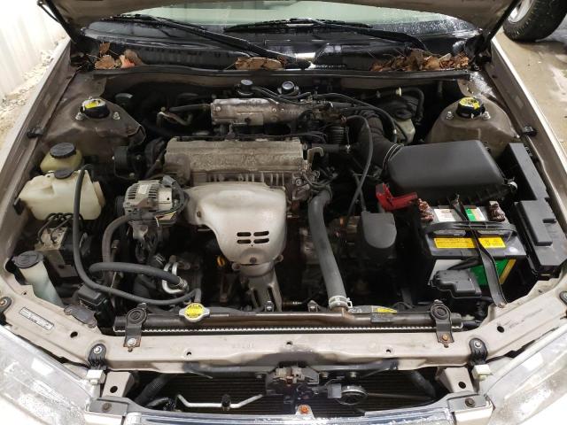 Photo 11 from auction – 2000 TOYOTA CAMRY CE with VIN 4T1BG22K0YU961812